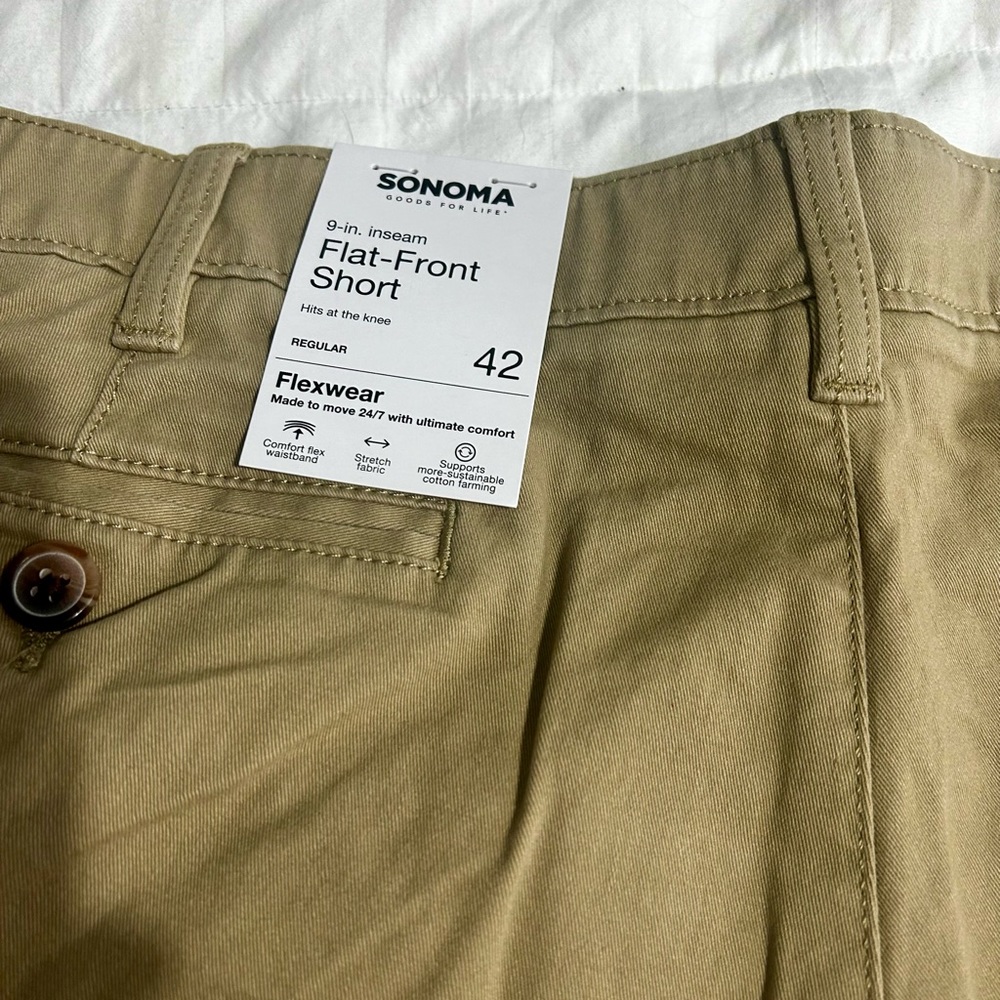 NEW 2 - Men's Sonoma Goods For Life 9” Inseam Flexwear Flat Front Shorts Size 42 - Picture 4 of 6